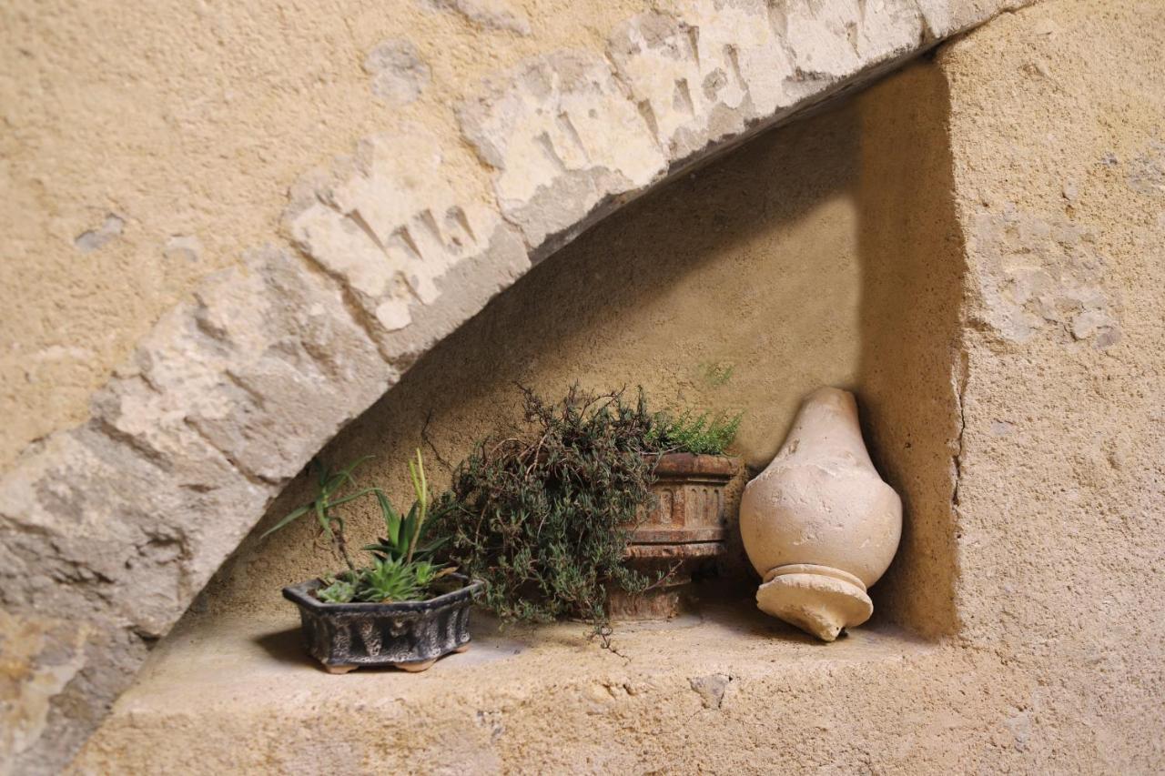 מלון La Casa De Boulbon מראה חיצוני תמונה